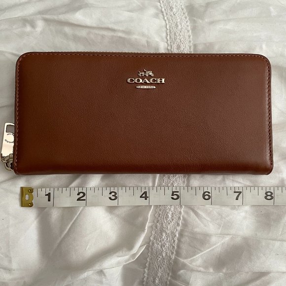 NWOT - Coach Saddle Brown Smooth Leather Wallet - Picture 4 of 14